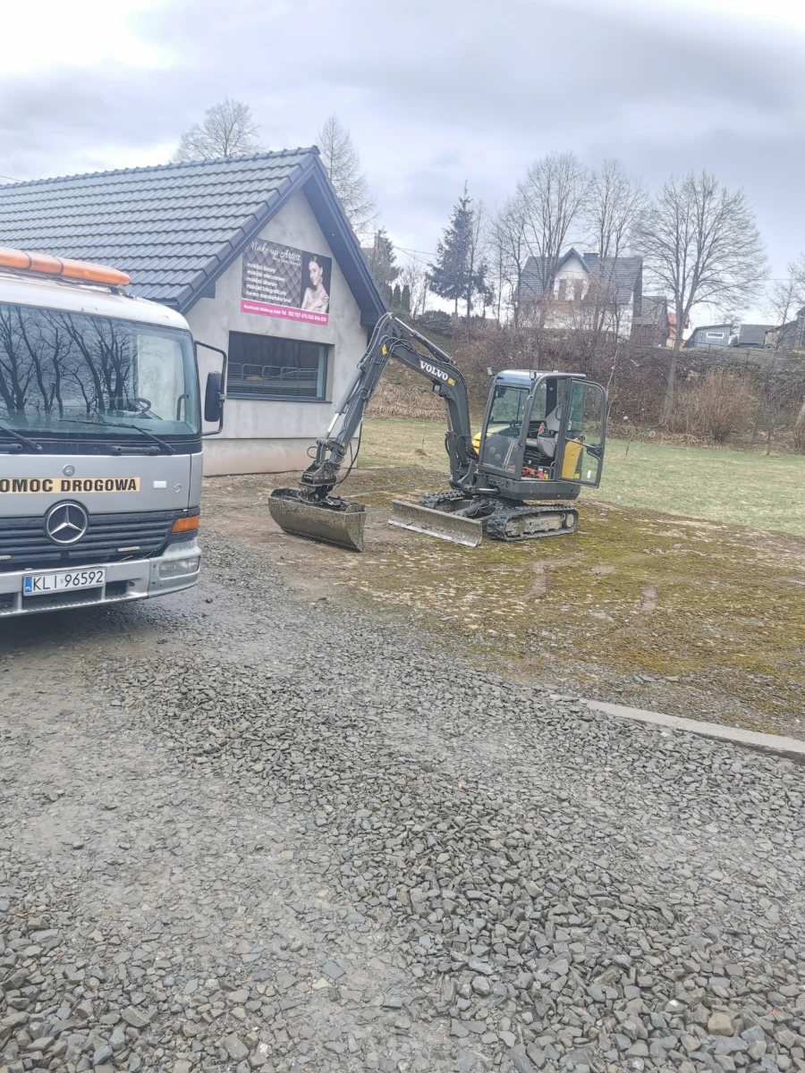 Prace ziemne, Usługi koparką, Droga dojazdowa