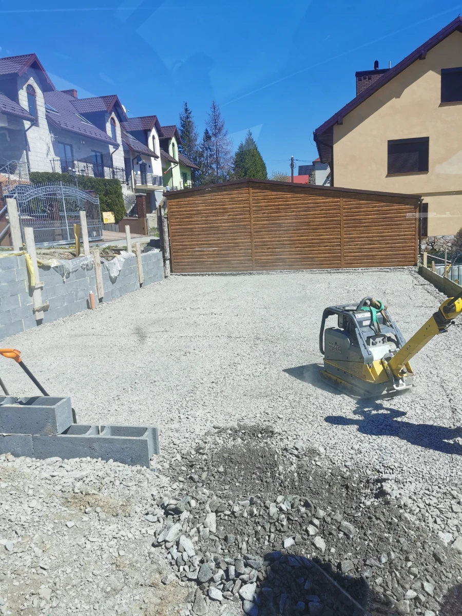 Prace ziemne, Usługi koparką, Droga dojazdowa